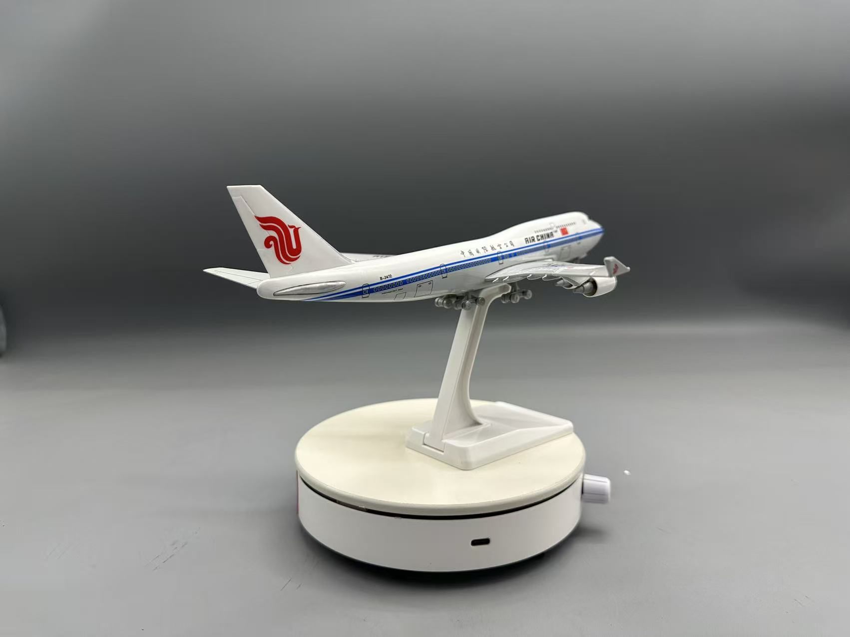 25 ซม. โมเดลเครื่องบินไดแคสท์  - Model Airplane Plastic บทวิจารณ์และราคา